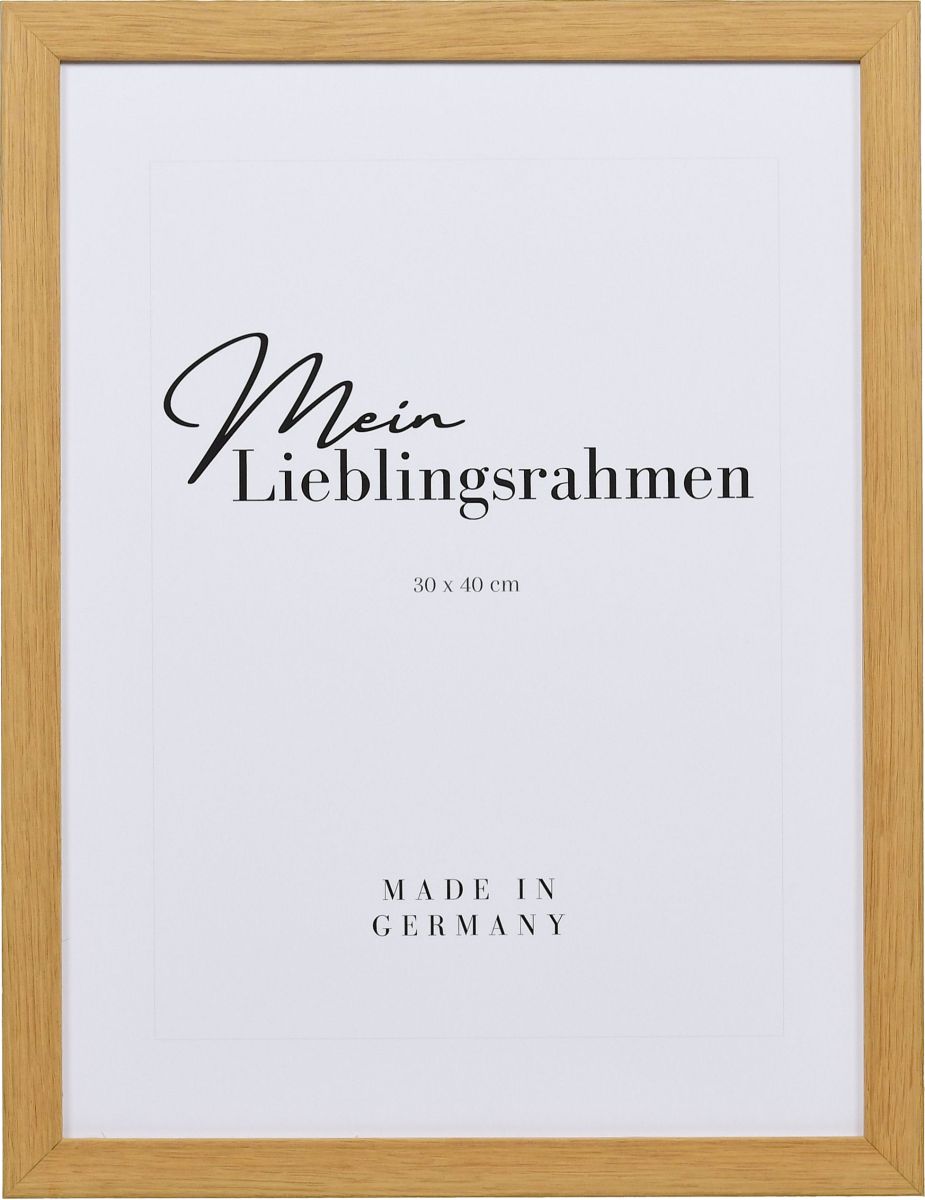 Frontansicht eines Holzrahmens in der Farbe Eiche mit natÃ¼rlicher Maserung im Landhausstil