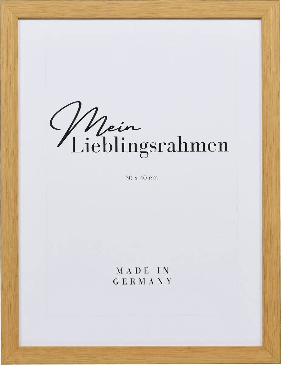 Frontansicht eines Holzrahmens in der Farbe Eiche mit natÃ¼rlicher Maserung im Landhausstil