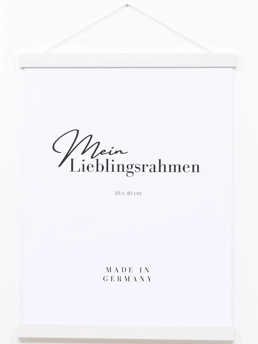 Frontansicht eines weissen Holz-PosterhÃ¤ngers