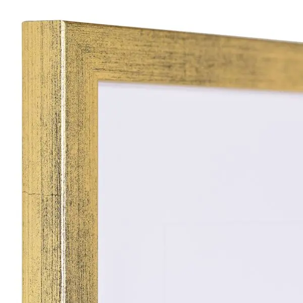 Ansicht der Ecke eines schmalen, goldenen Bilderrahmens mit sichtbarer Holzstruktur und glatter OberflÃ¤che
