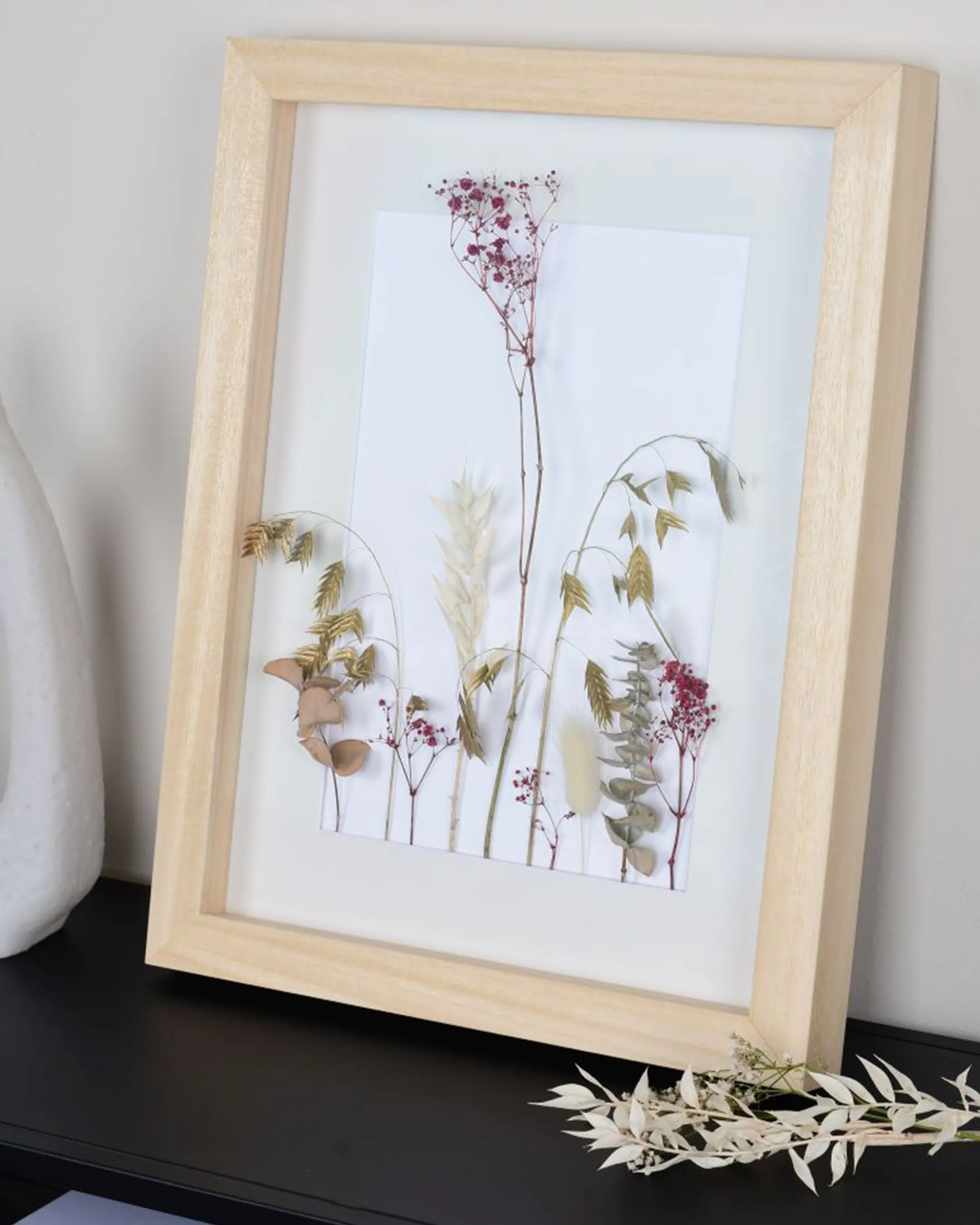 Houten fotolijst Linda met afstandslijst