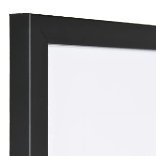 Ansicht der Ecke eines schmalen, schwarz lackierten Bilderrahmens mit sichtbarer Holzstruktur und glatter OberflÃ¤che