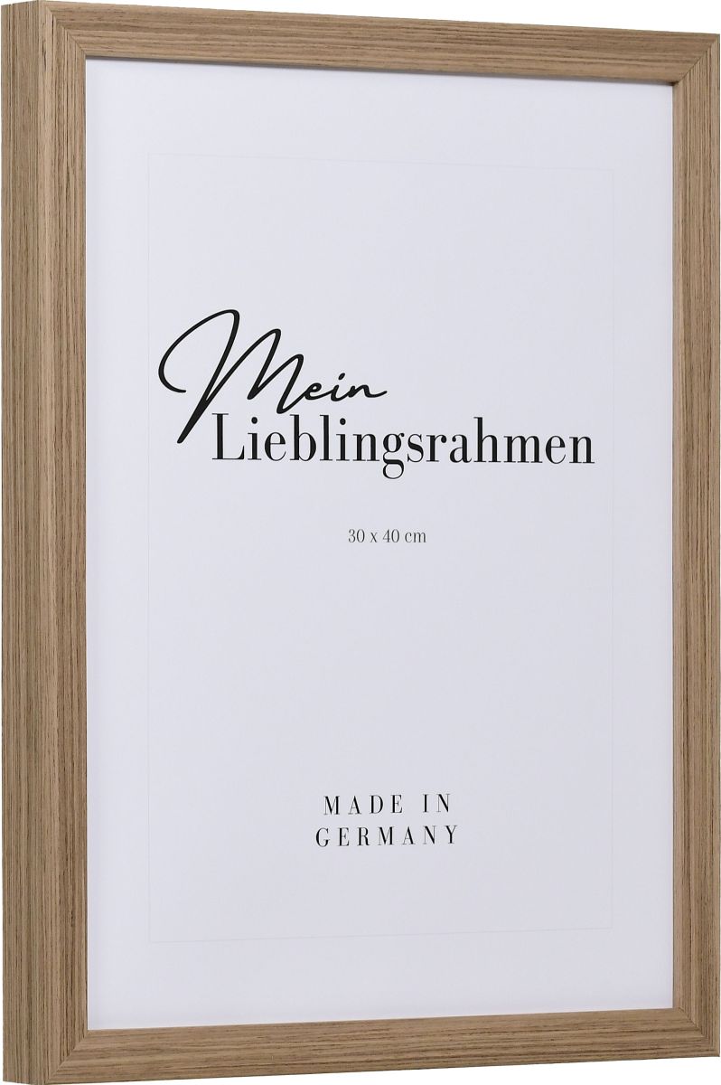 Seitenansicht eines Holzrahmens in der Farbe Nussbaum mit natÃ¼rlicher Maserung im Landhausstil