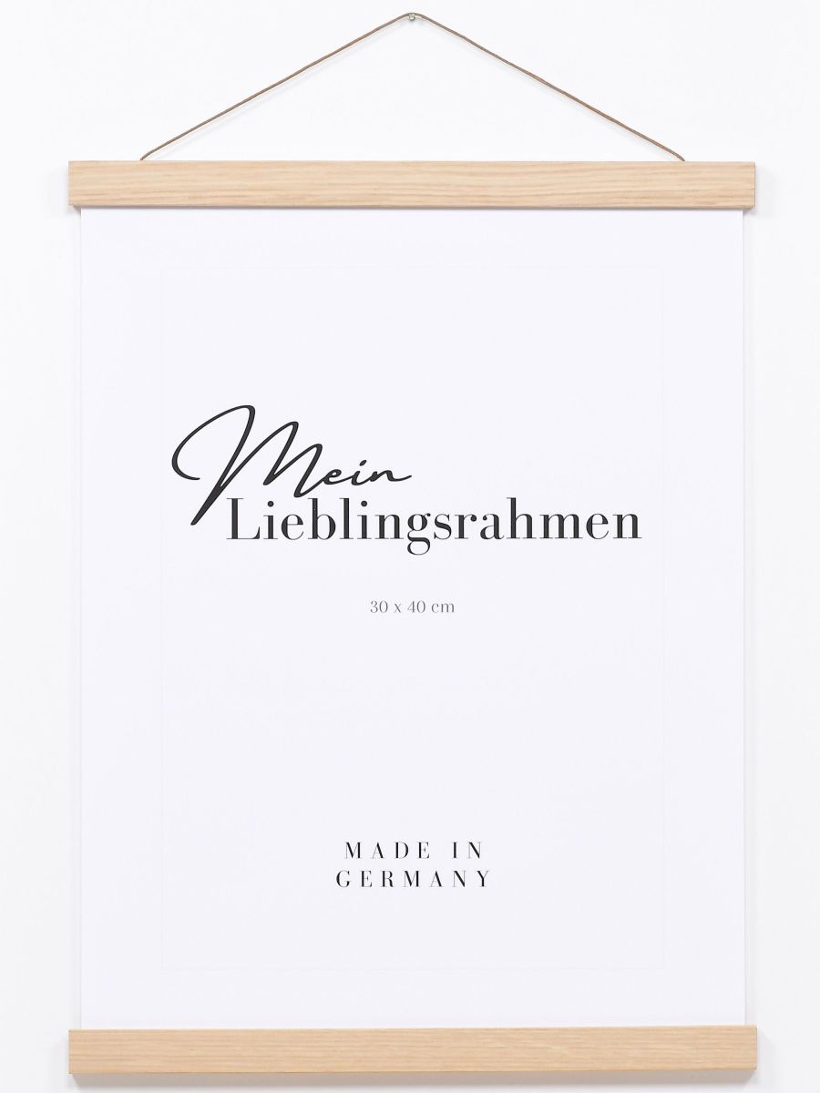 Frontansicht eines eichenfarbenen Holz-PosterhÃ¤ngers